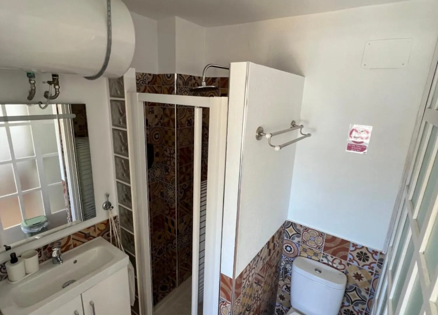 Hospederia Almundo By Alexandra Realty Hotel Tarifa Guest house