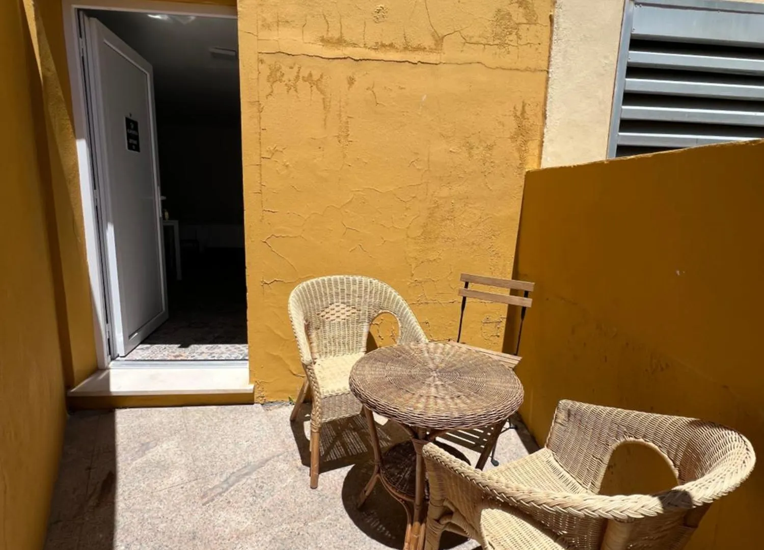 Hospederia Almundo By Alexandra Realty Hotel Tarifa Guest house